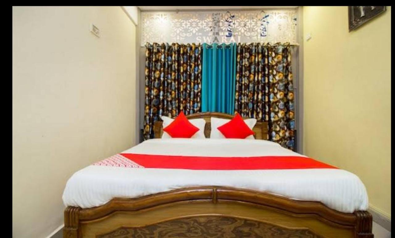 Hotel Swaraj Logde Panvel Dış mekan fotoğraf